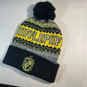 Harry Potter Hufflepuff Logo Crest Knit Cuff Pom Beanie Hat Cap Adult One size